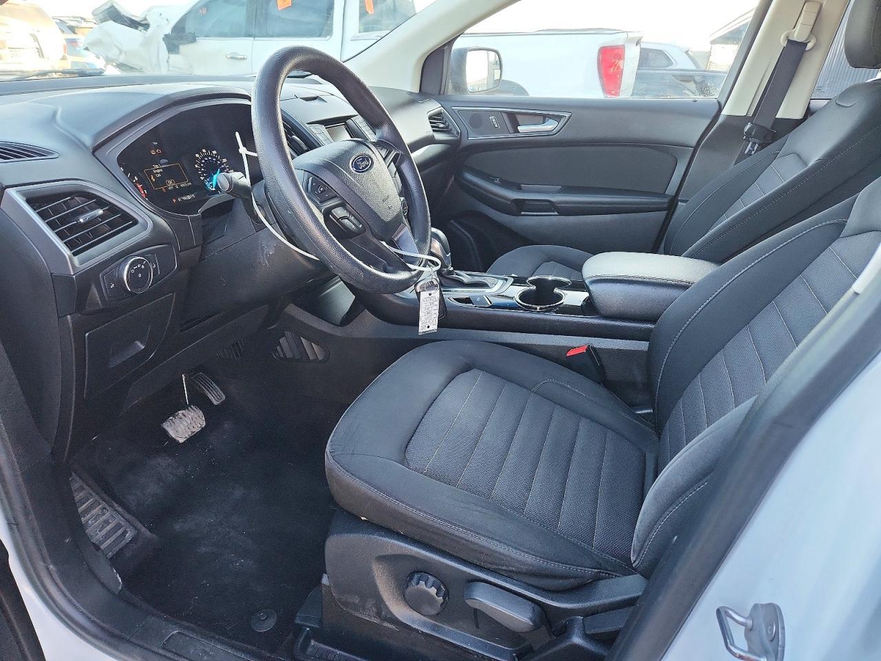 2017 Ford Edge se