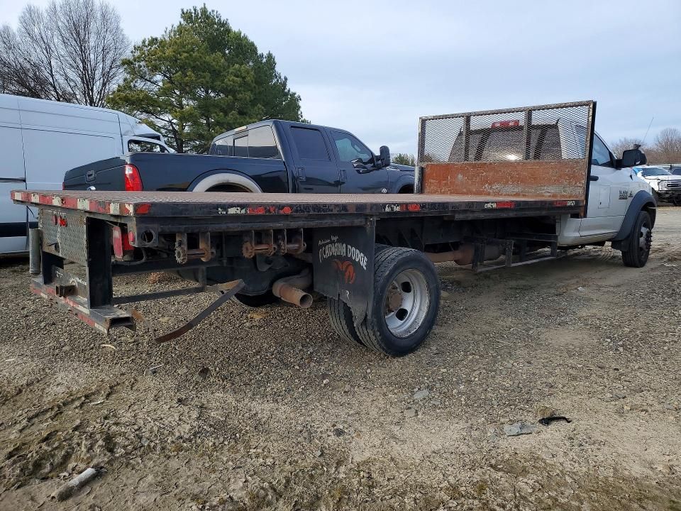 2014 Dodge Ram 5500 Flatbed Truck