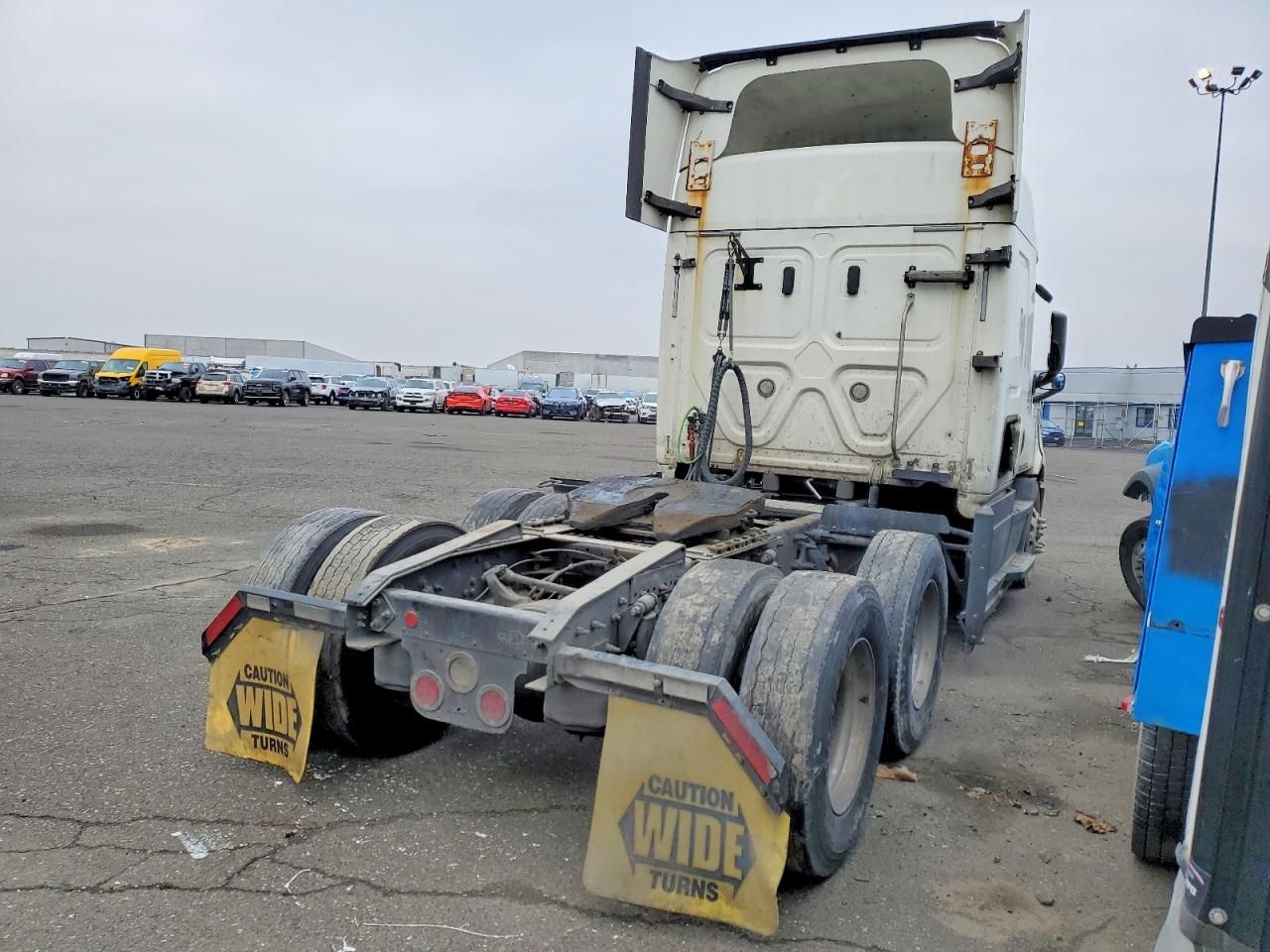 2019 Freightliner Cascadia 116 Semi Truck