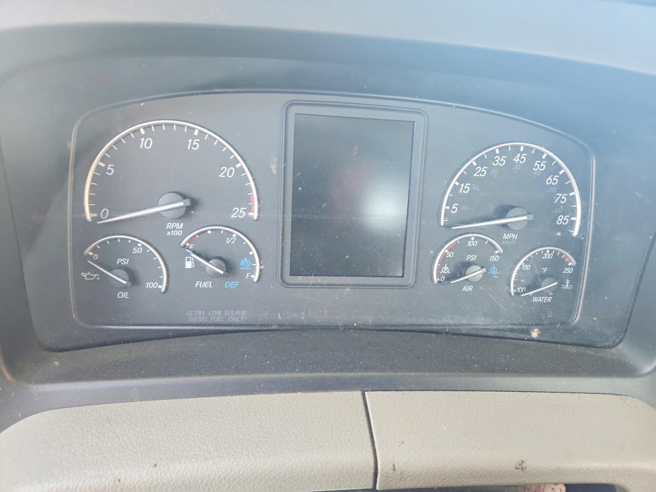 2020 Freightliner Cascadia 126 Semi Truck