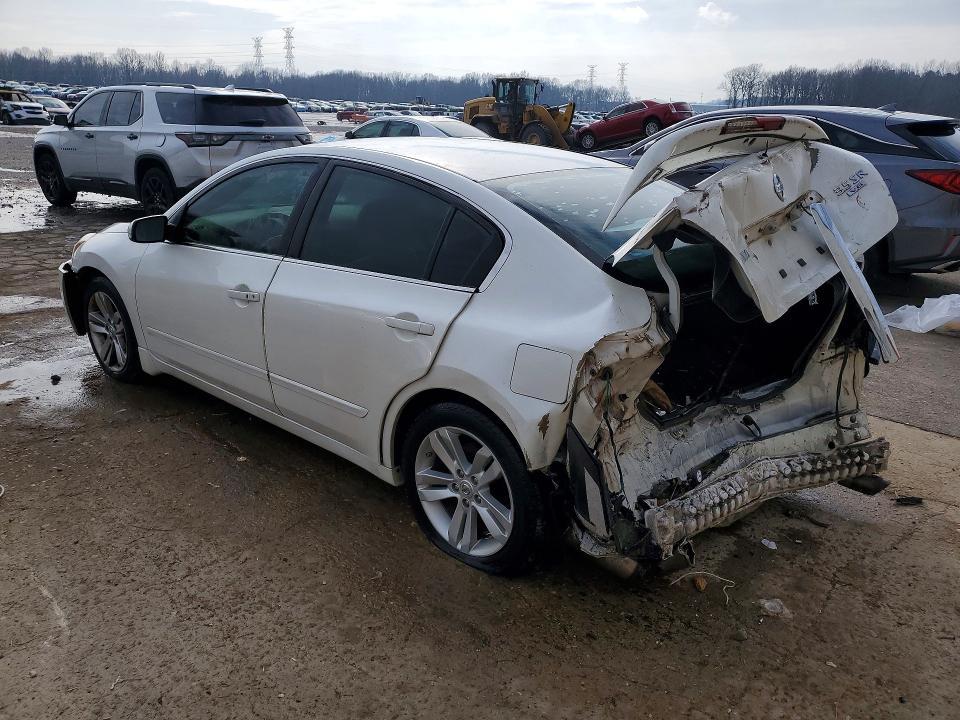 2011 Nissan Altima sr