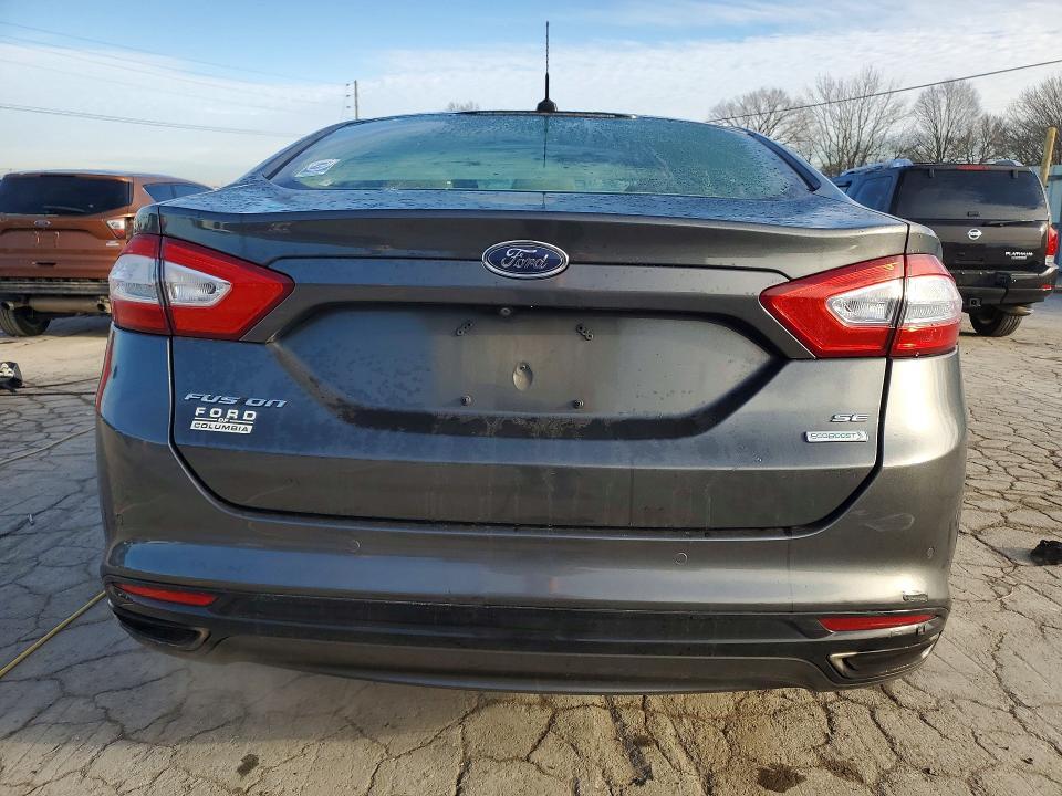 2016 Ford Fusion se