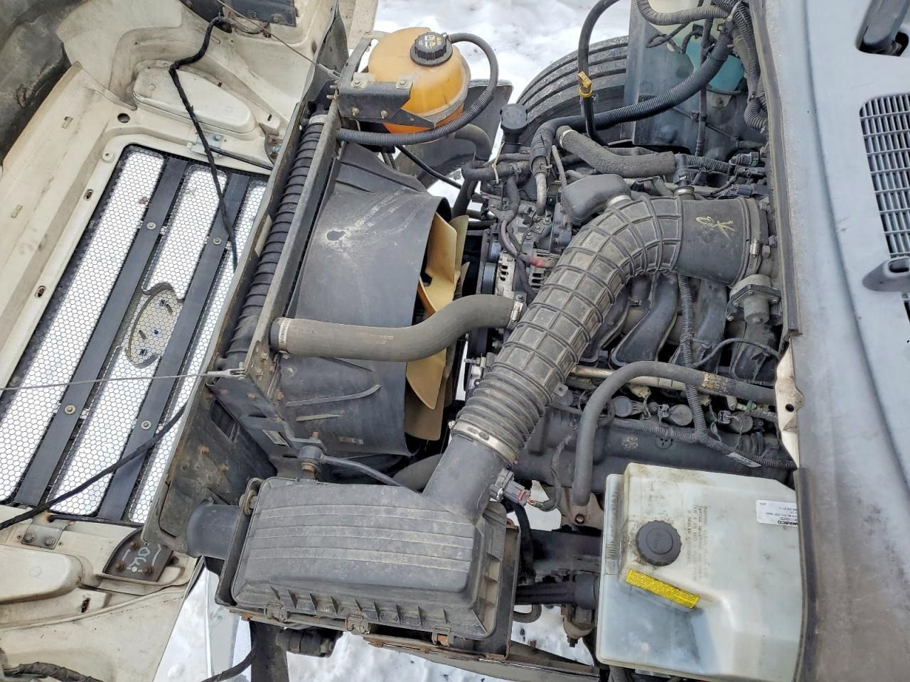 2015 Ford F650 Super Duty Flatbed Truck