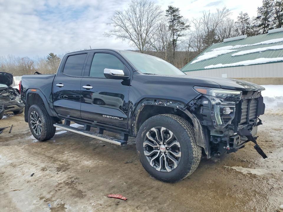 2024 GMC Canyon Denali