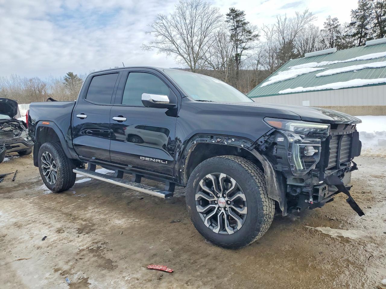 2024 GMC Canyon Denali