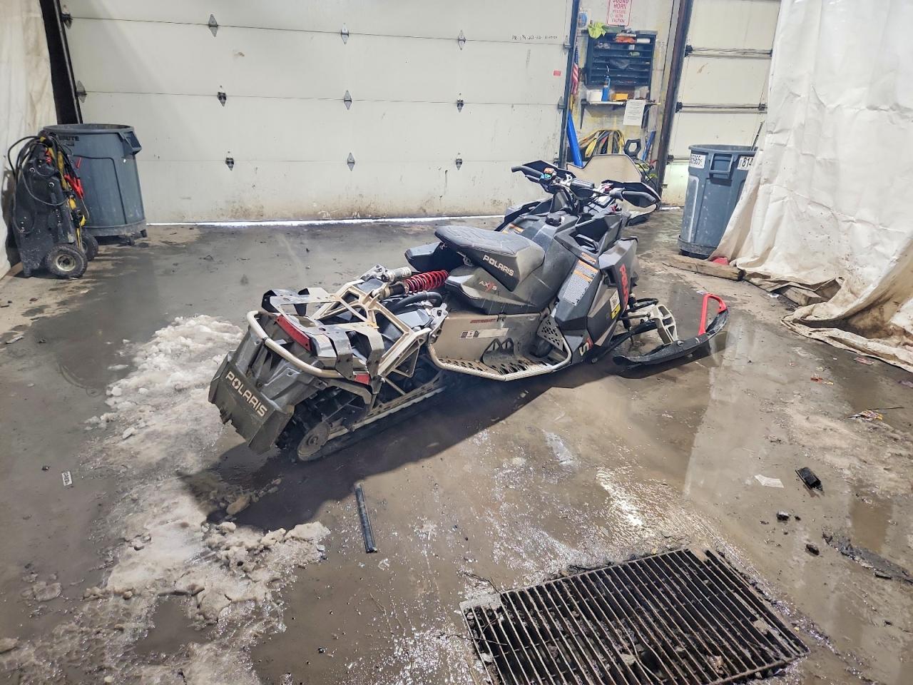 2015 Polaris 600 Switch