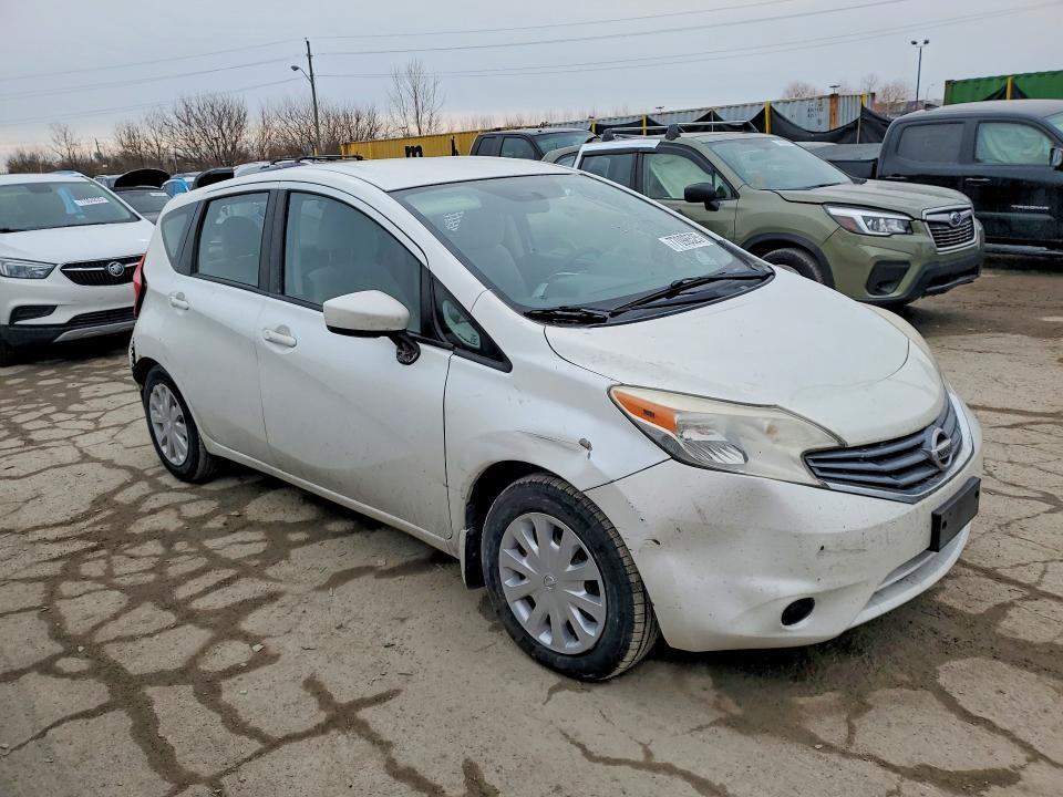 2015 Niss Versa Note