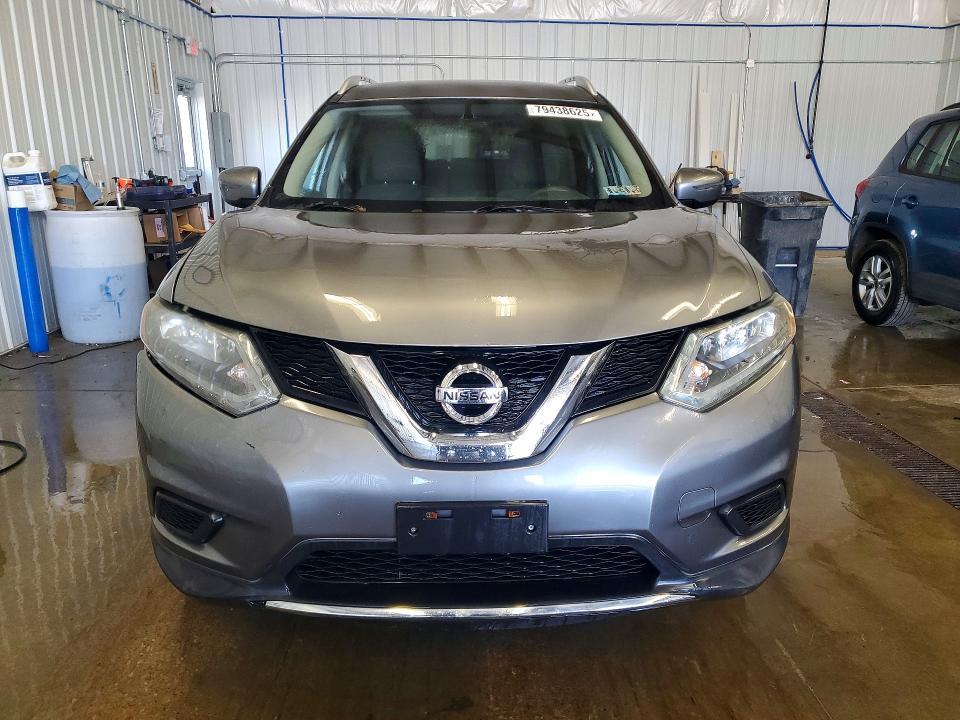 2016 Nissan Rogue sv