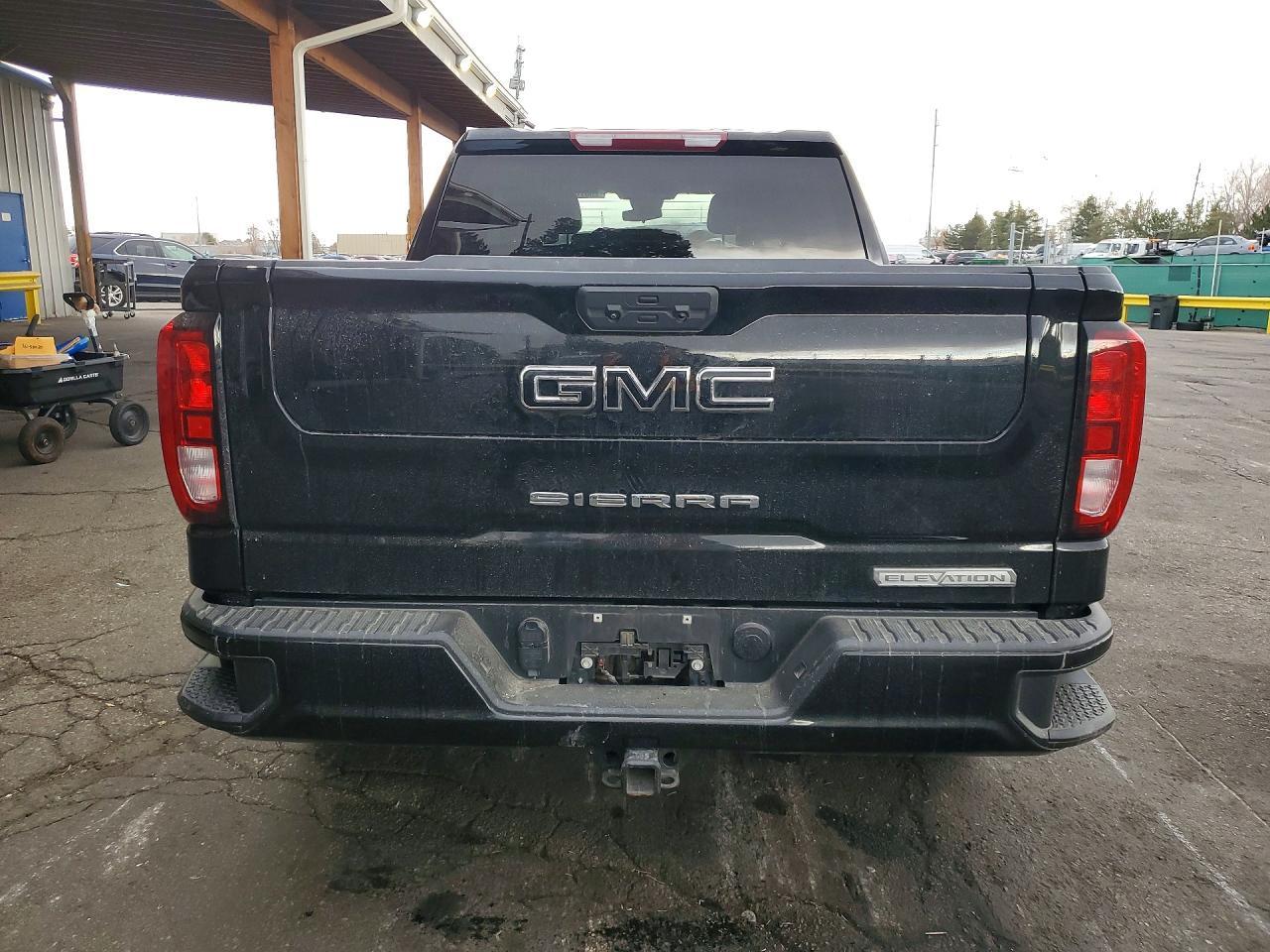 2022 GMC Sierra K1500 Elevation
