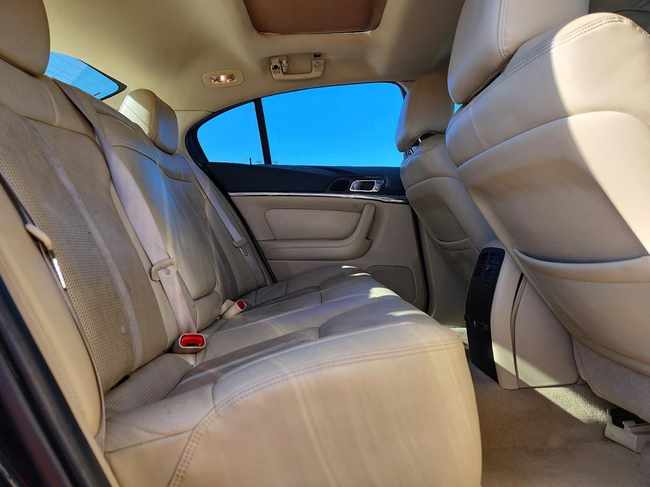2009 Lincoln MKS