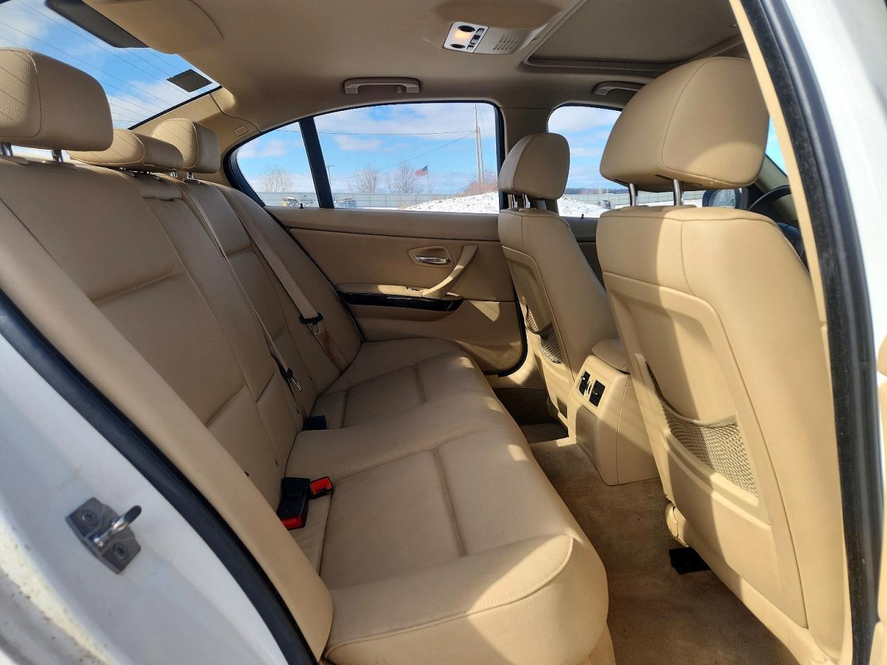 2009 BMW 328 xi Sulev
