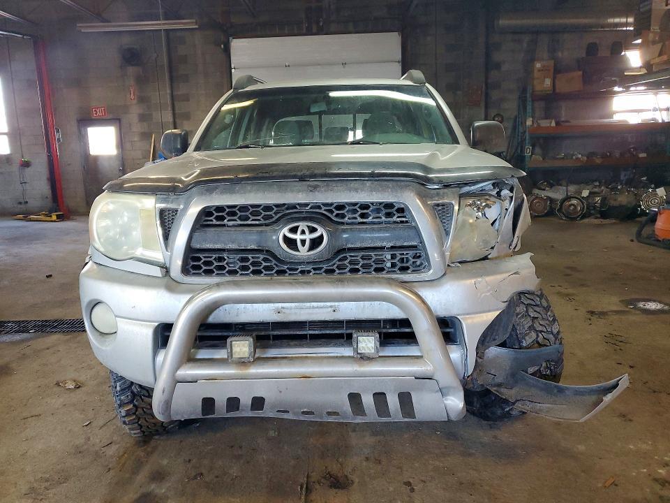 2011 Toyota Tacoma Double Cab Long BED