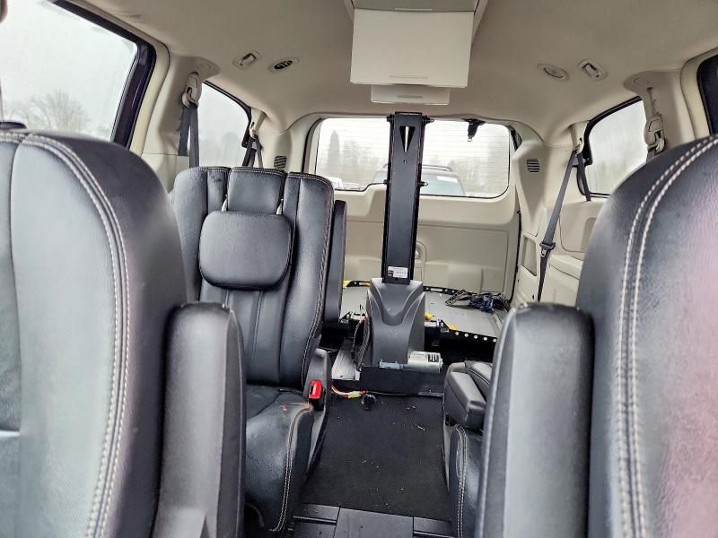 2016 Other Town & Country 4X2