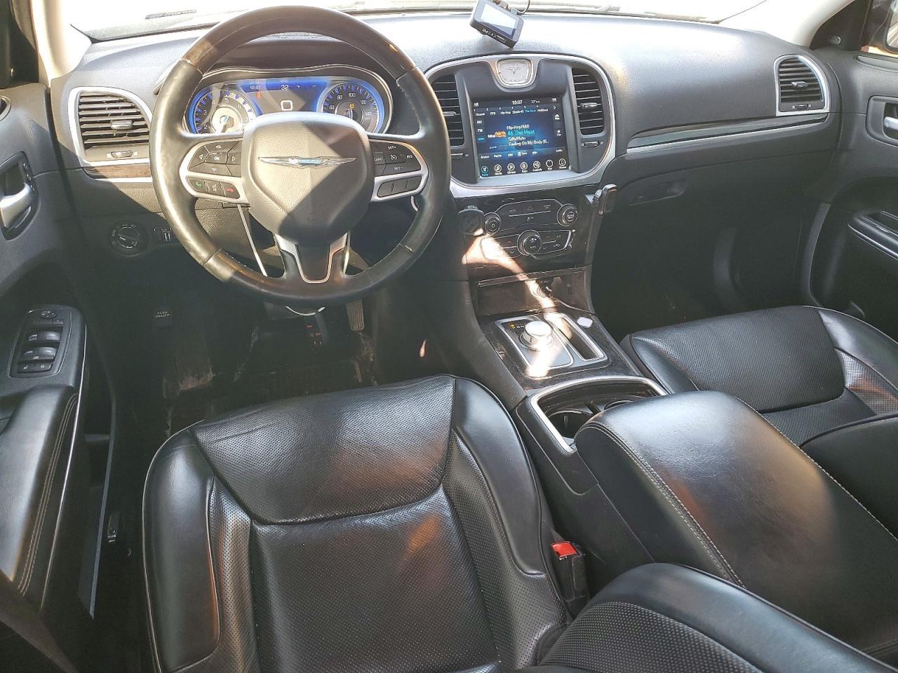 2017 Chrysler 300c