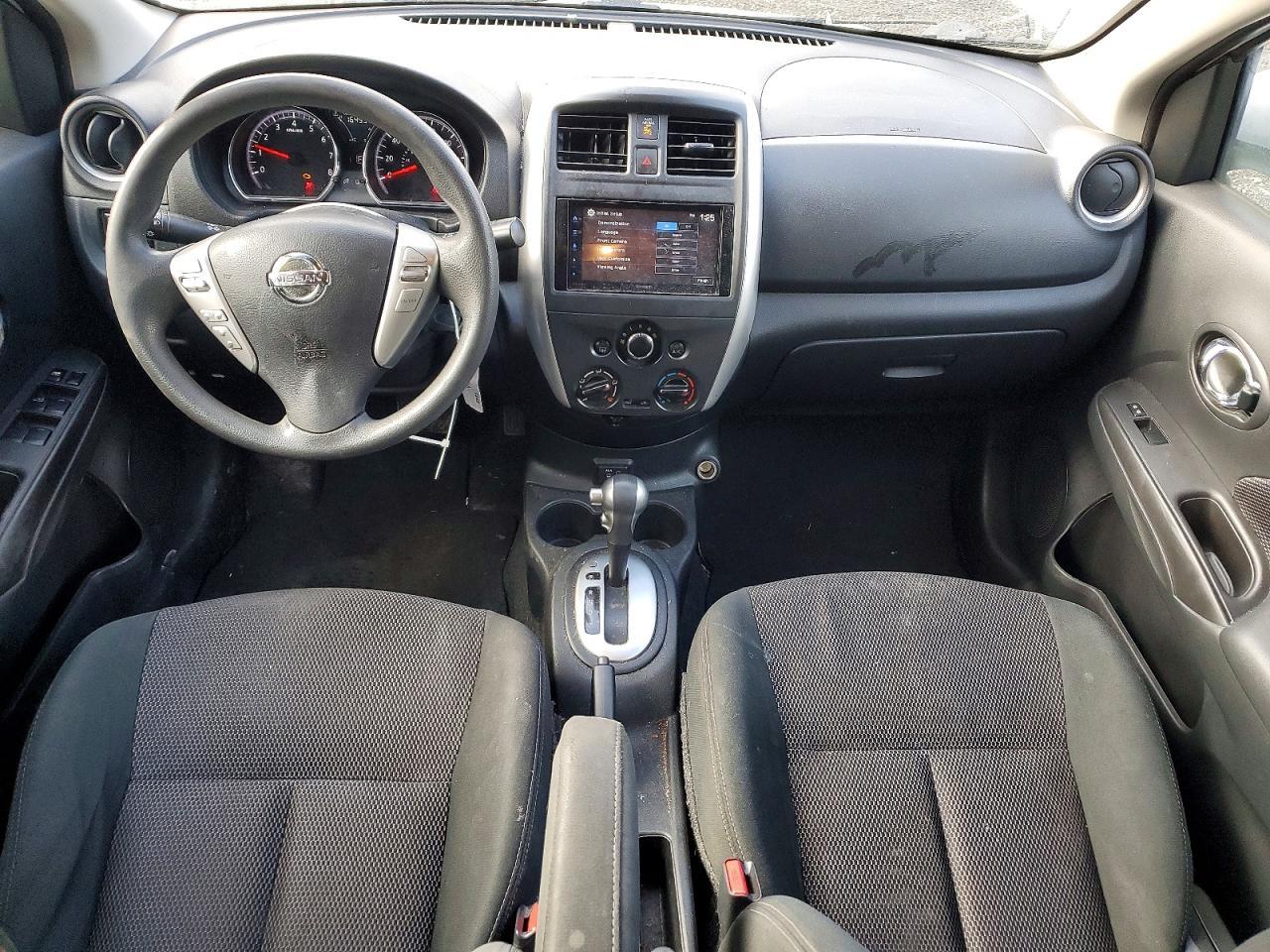 2017 Niss Versa 1.6 sv