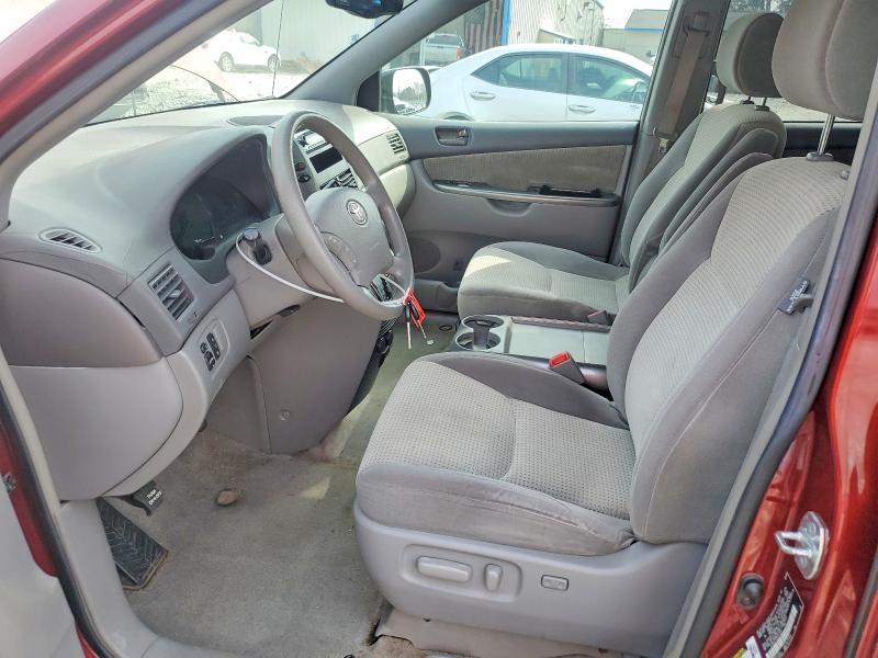 2008 Toyota Sienna le 7-passenger