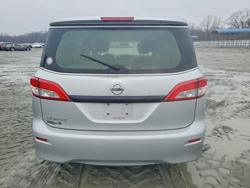 2014 Nissan Quest s