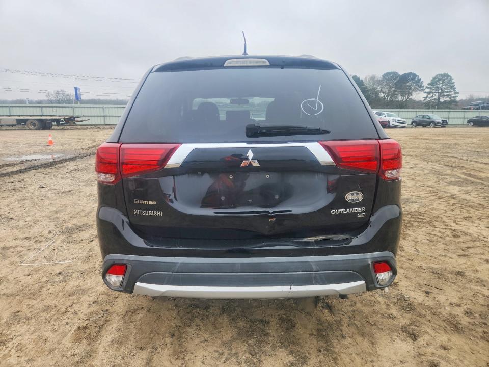 2016 Mitsubishi Outlander se