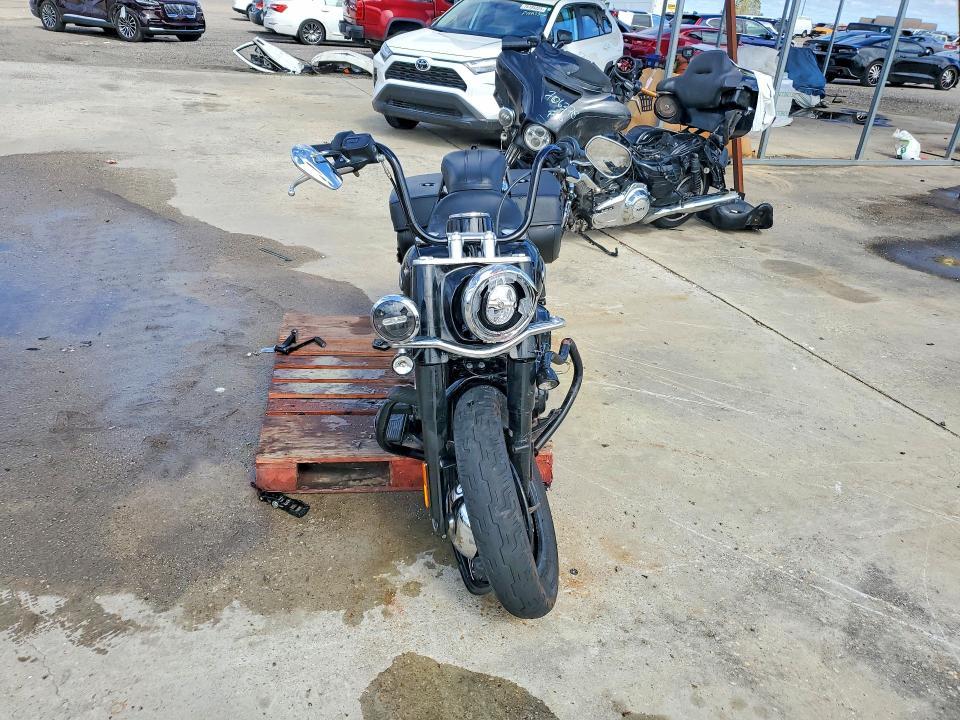 2021 Harley-Davidson Flhcs