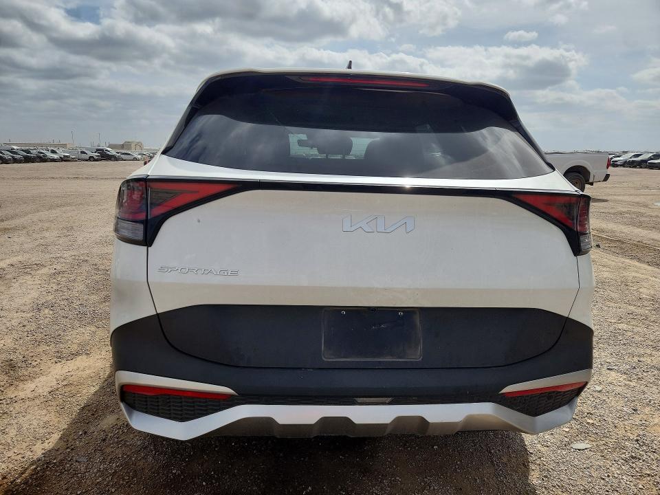 2025 KIA Sportage lx