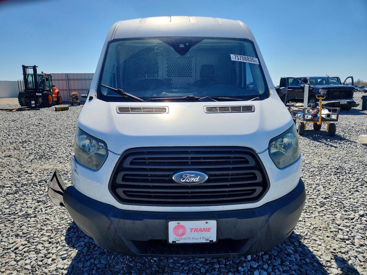 2015 Ford Transit Cargo van t