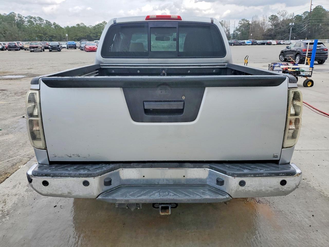 2014 Nissan Frontier S