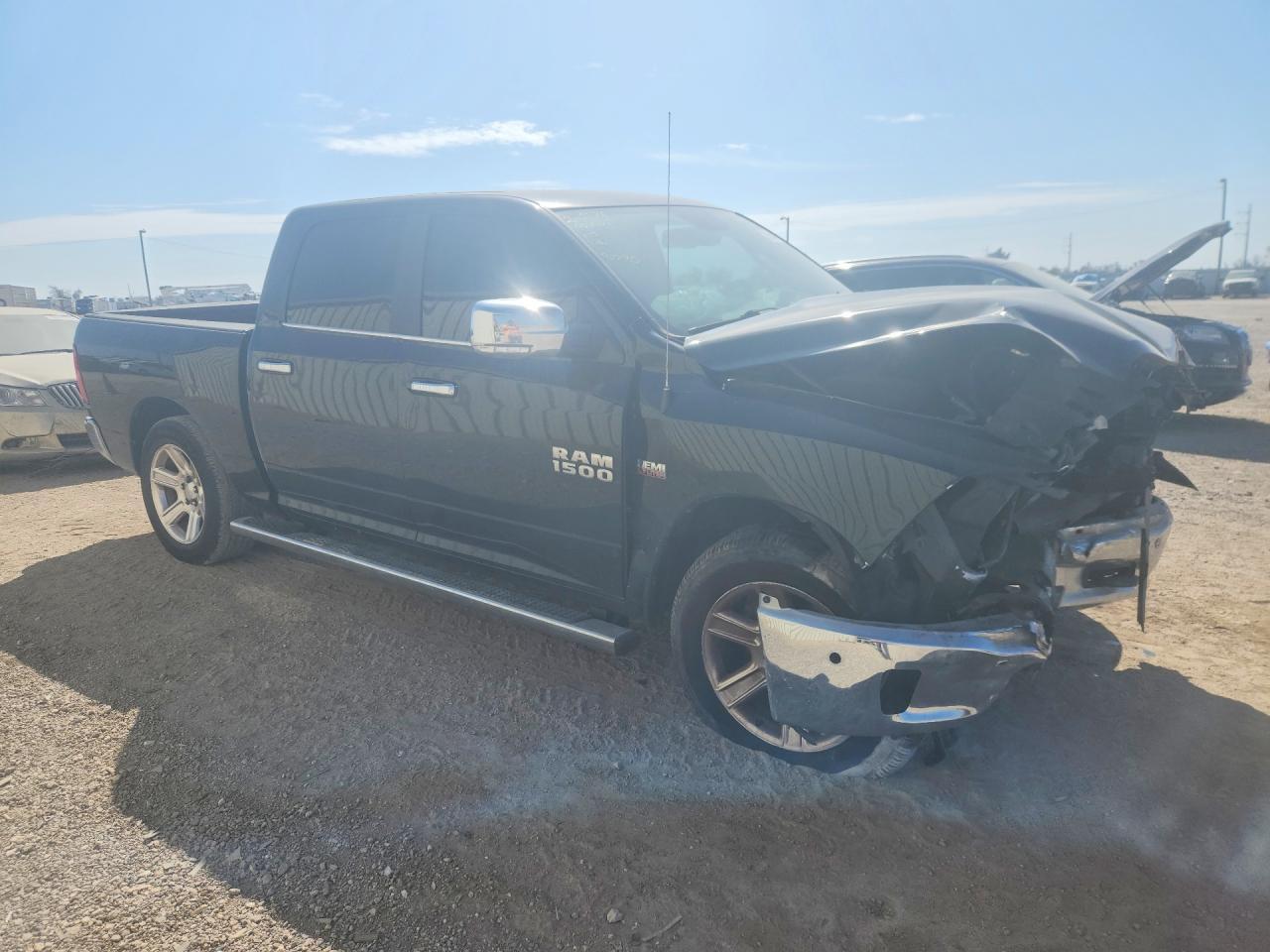 2017 Dodge Ram 1500 slt