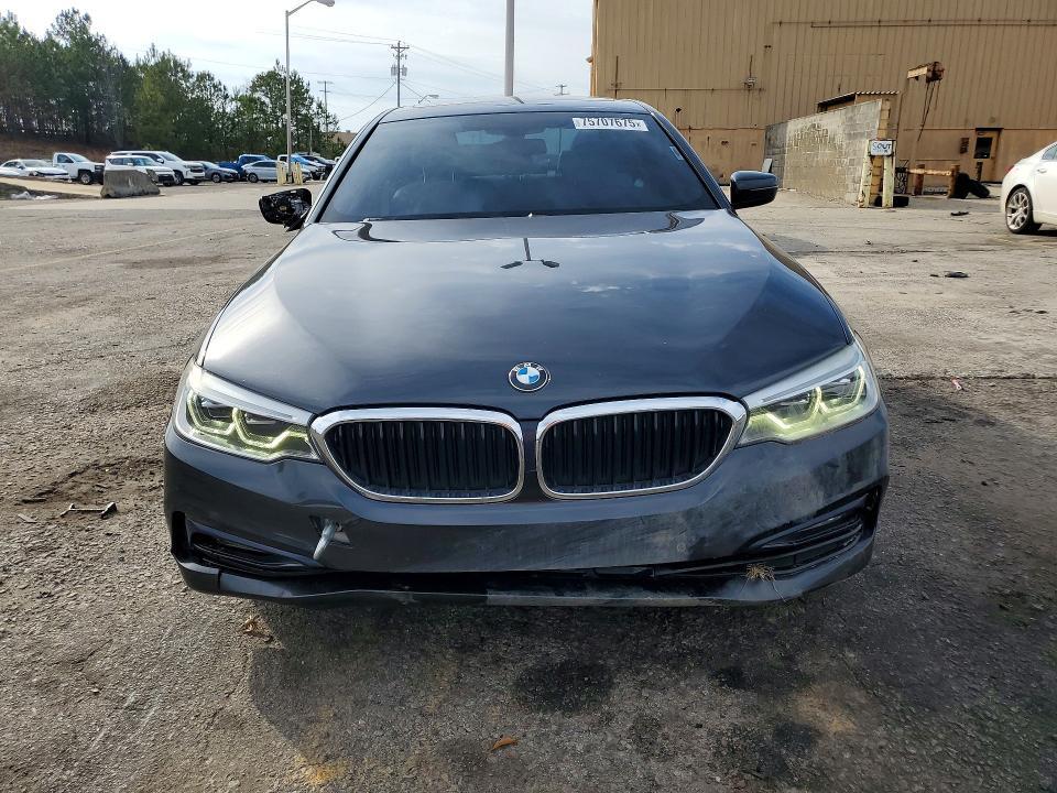 2017 BMW 530 i