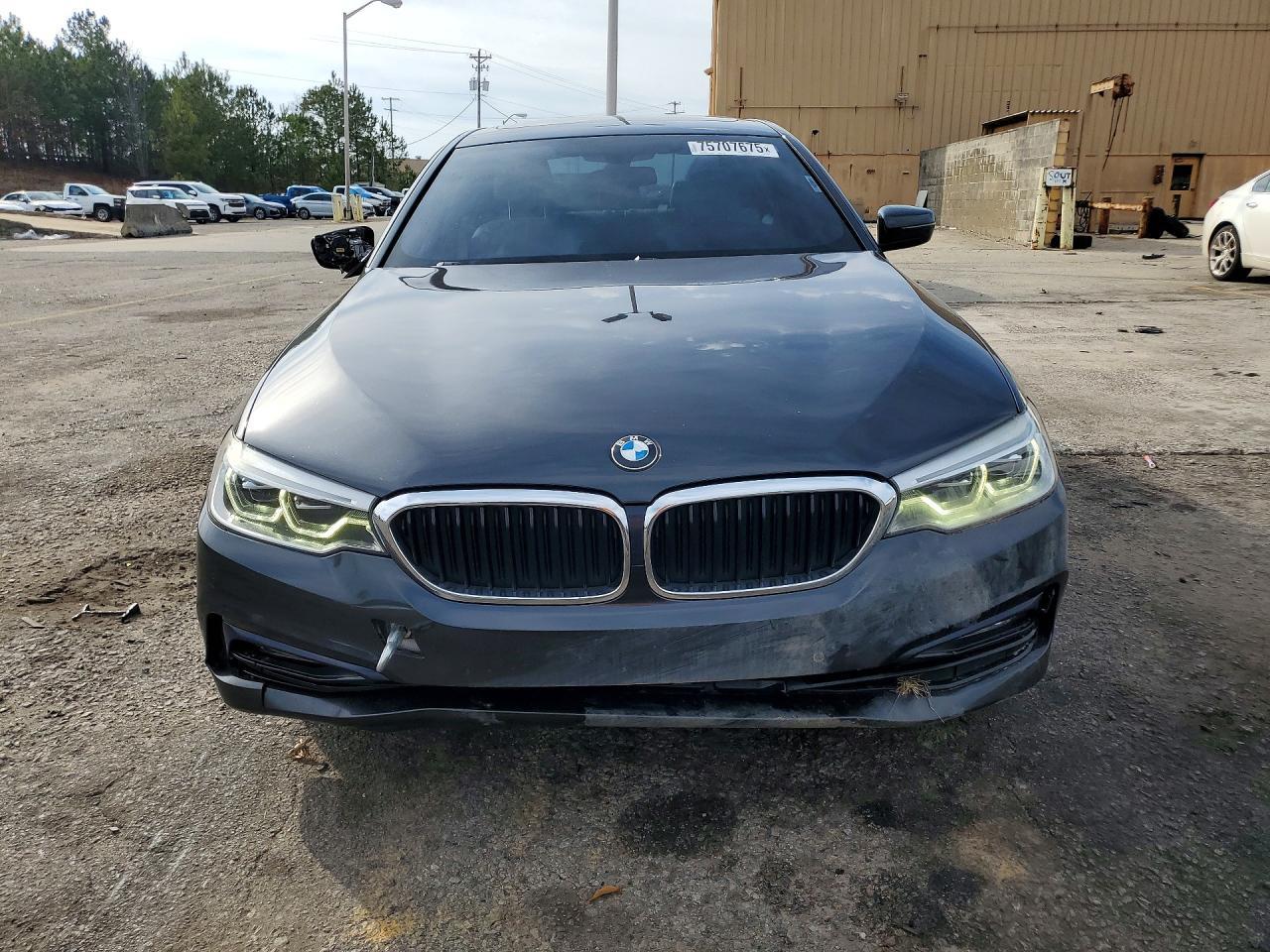 2017 BMW 530 i