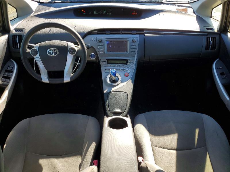 2013 Toyota Prius two