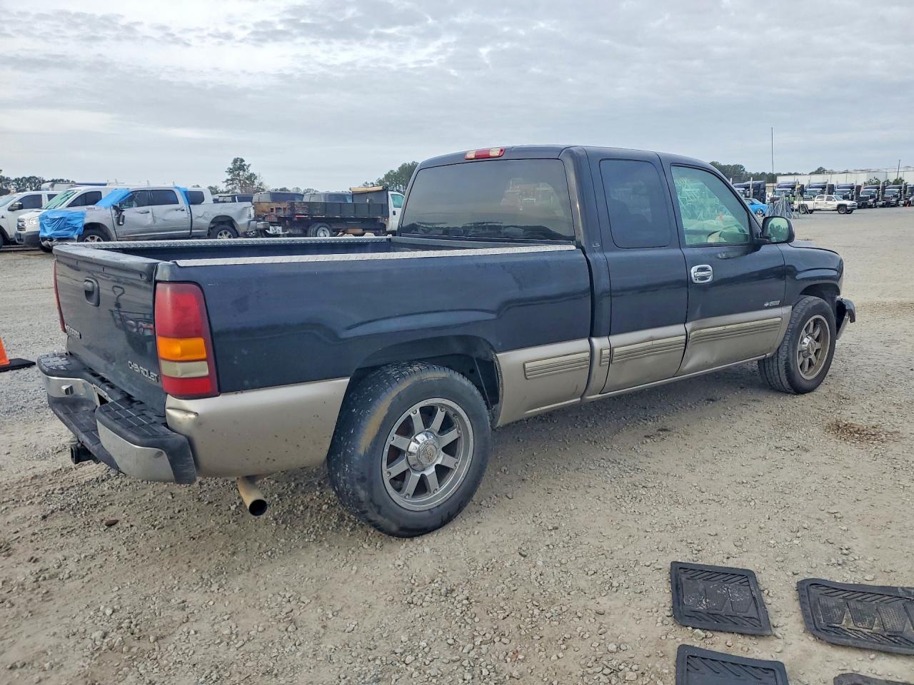1999 Chevrolet Silverado C1500