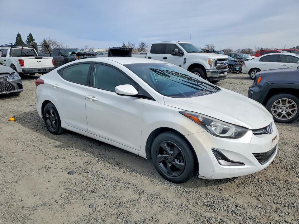 2014 Hyundai Elantra se