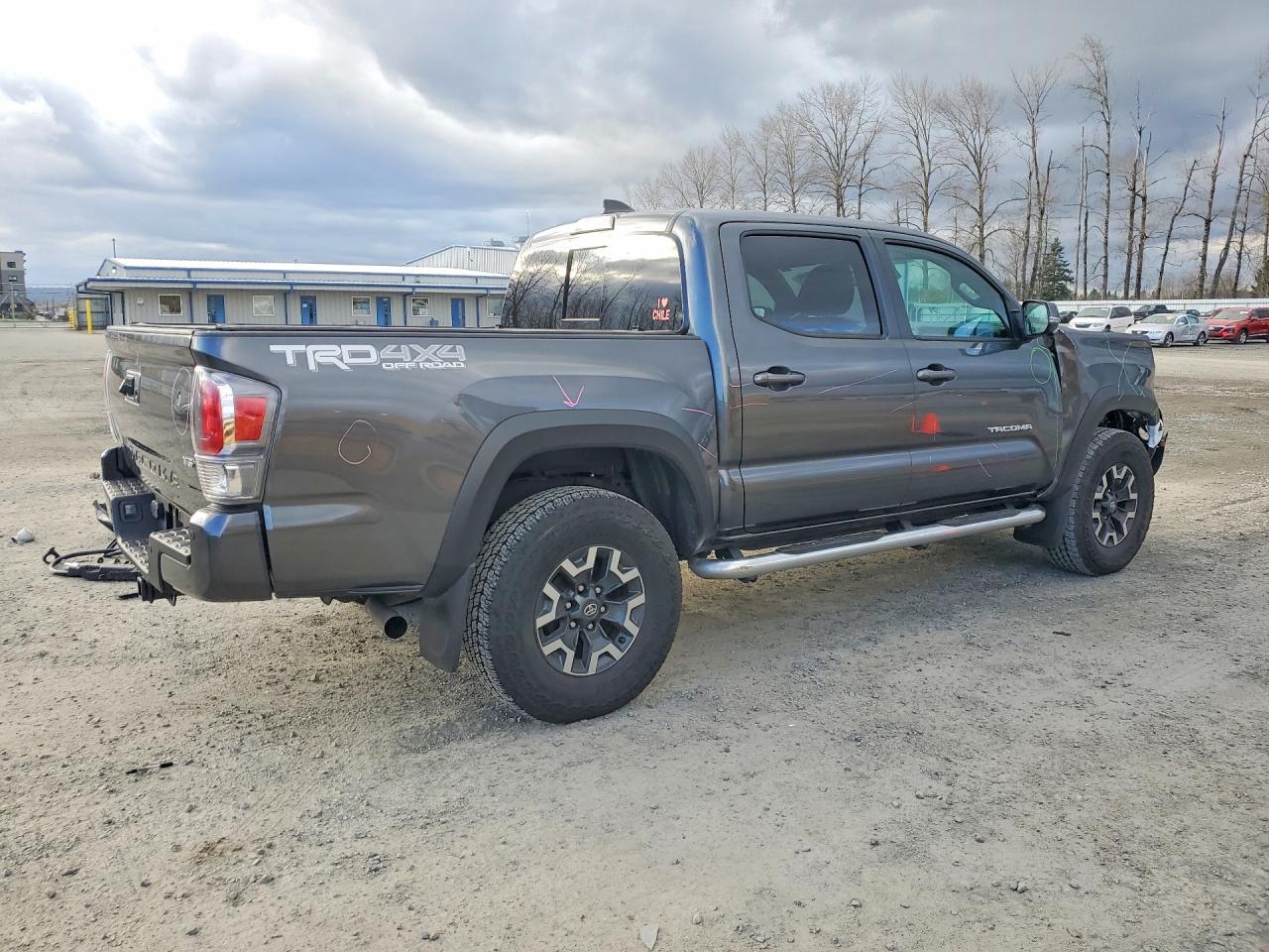 2022 Toyota Tacoma TRD OFF-Road