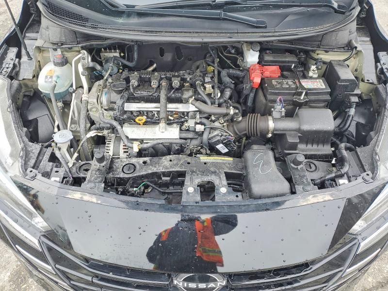 2025 Nissan Versa sv