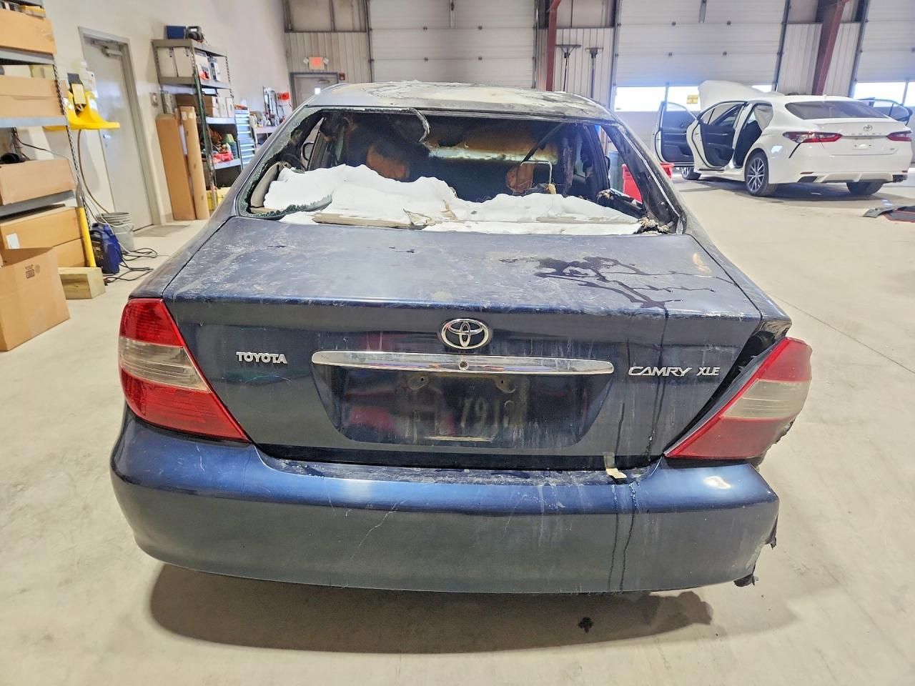 2003 Toyota Camry le
