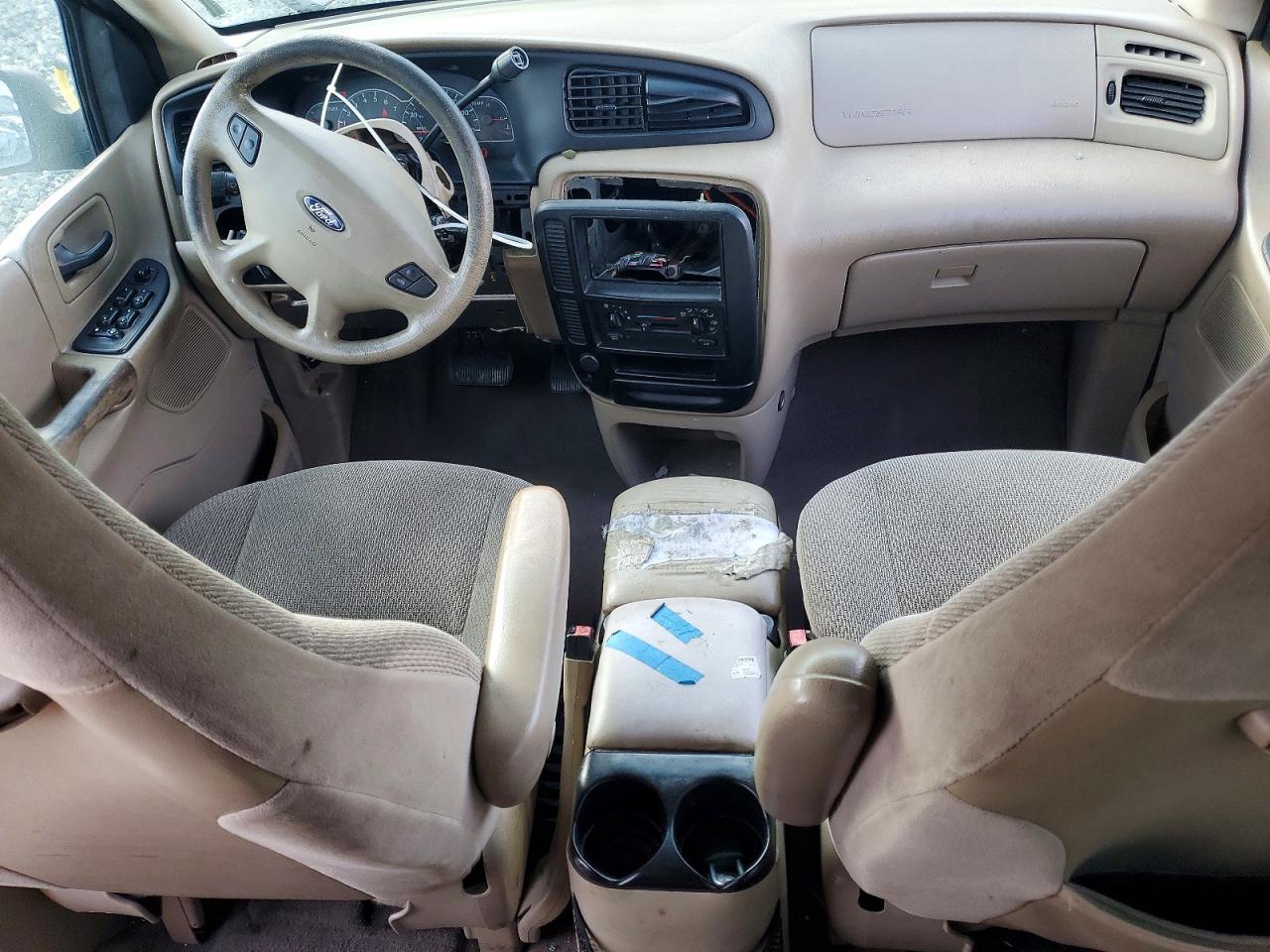 2003 Ford Windstar