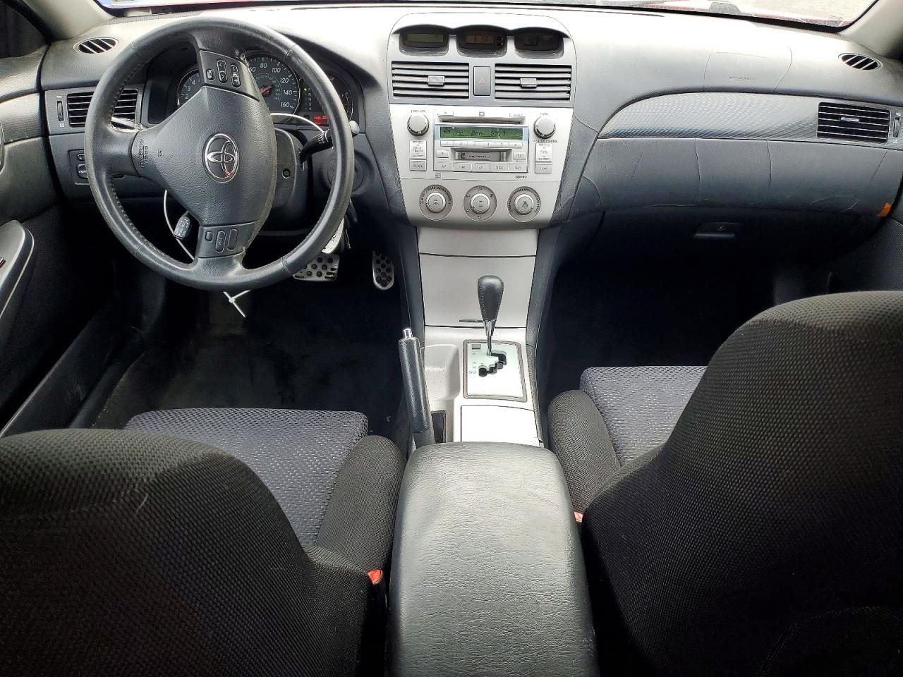 2004 Toyota Camry Solara se