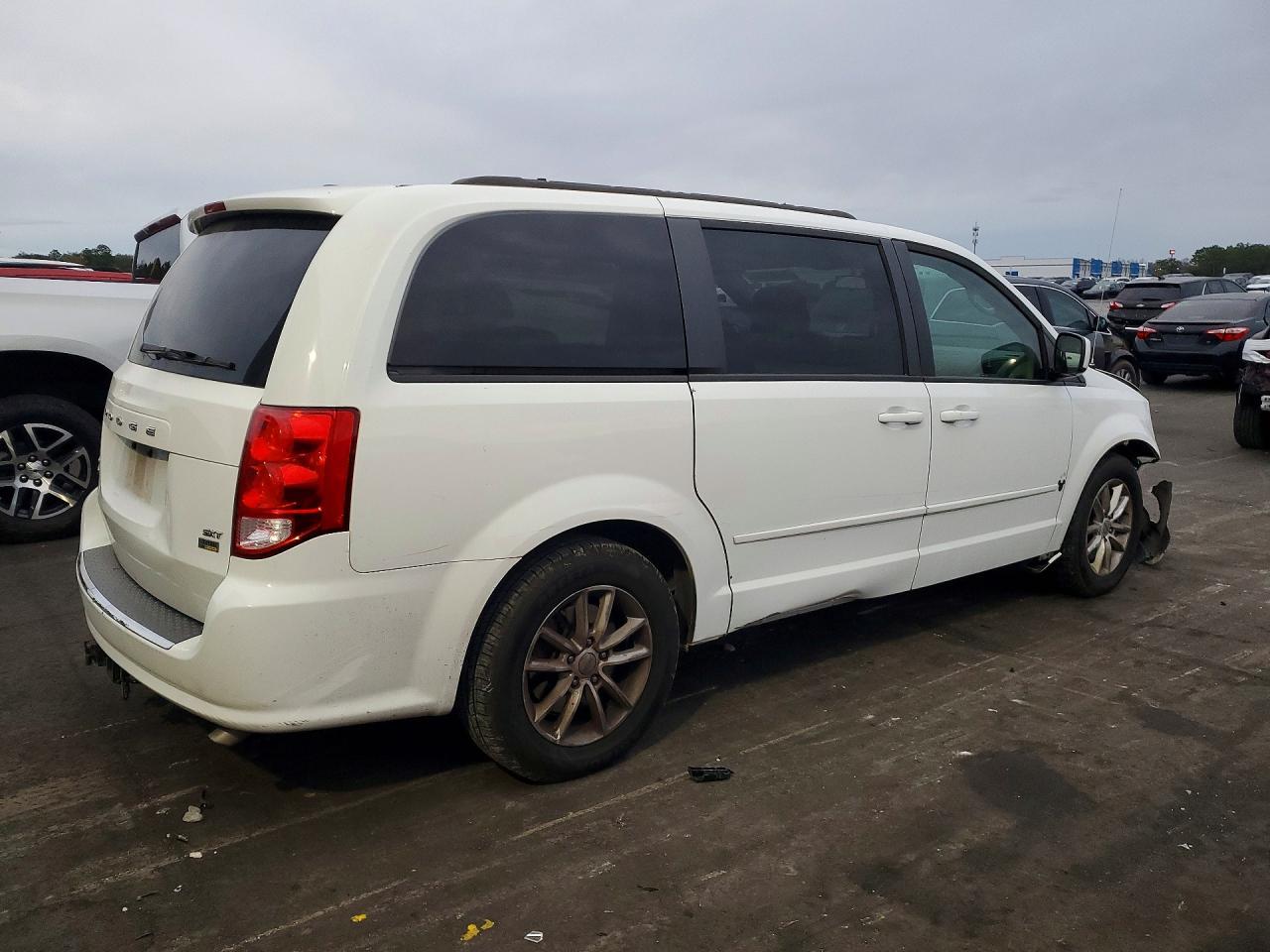 2016 Dodge Grand Caravan sxt