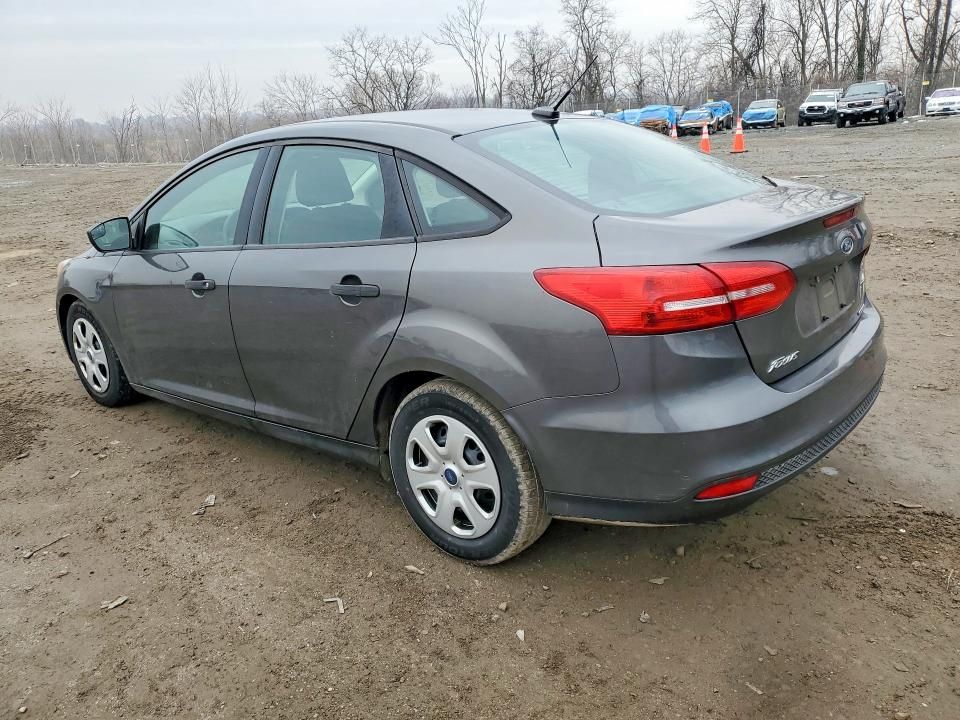 2015 Ford Focus s