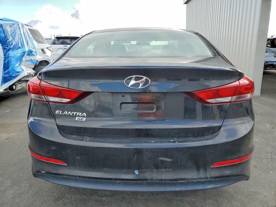 2018 Hyundai Elantra se