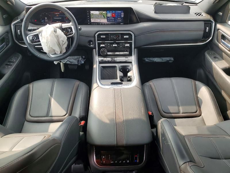 2025 Nissan Armada sl