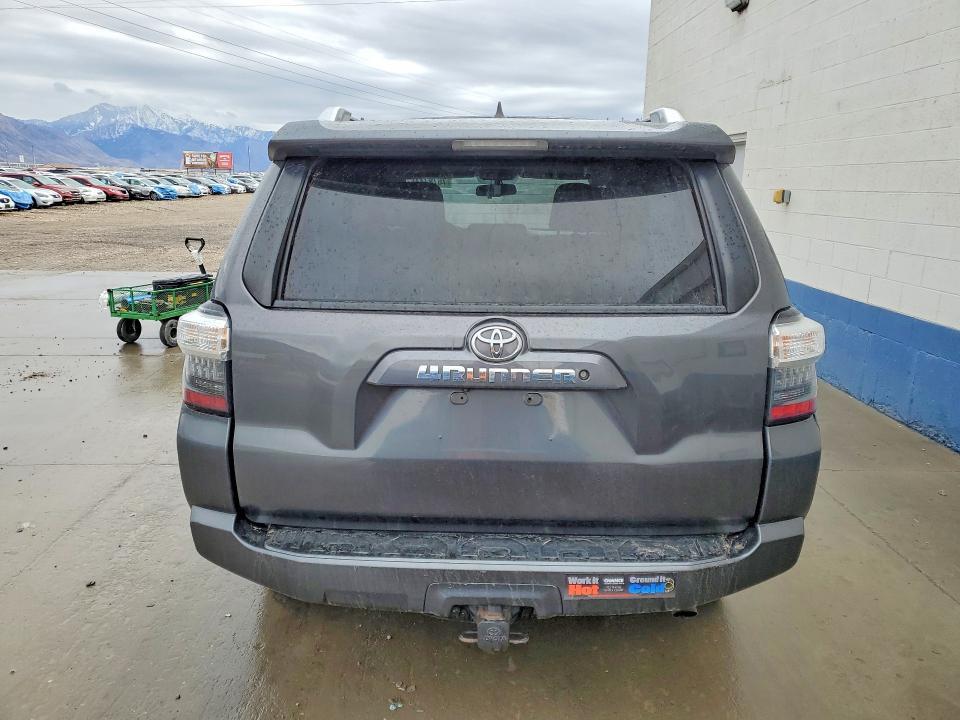 2014 Toyota 4runner SR5