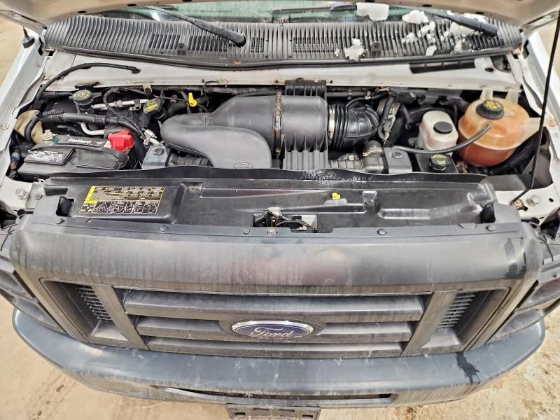 2010 Ford Econoline E250 van