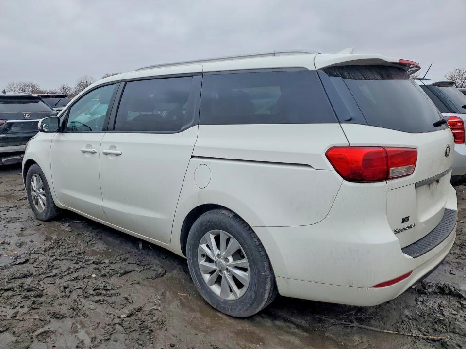 2015 KIA Sedona lx