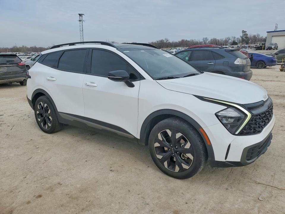 2023 KIA Sportage x Line
