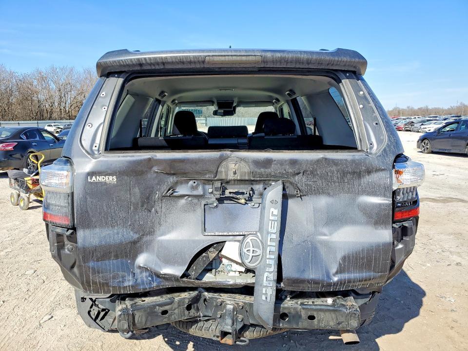 2021 Toyota 4runner SR5