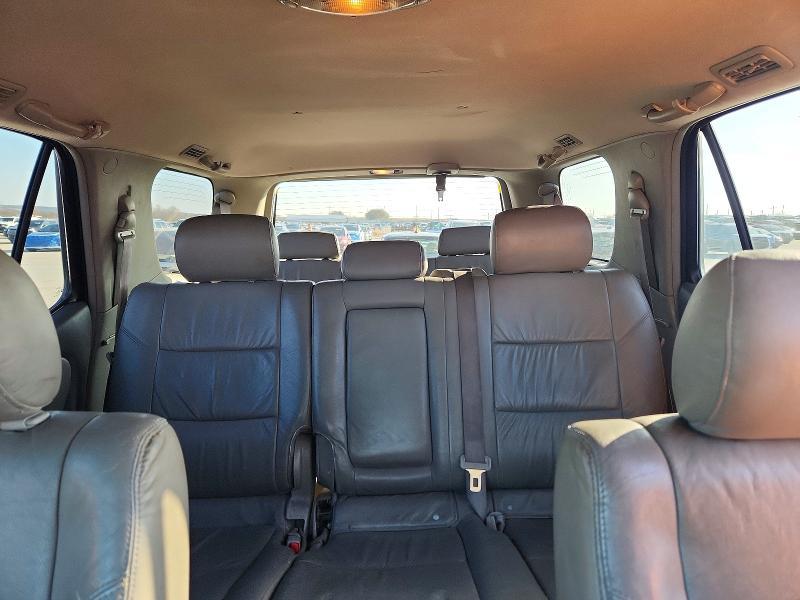 2005 Toyota Sequoia SR5