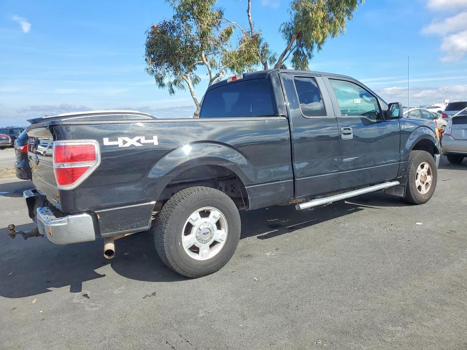 2011 Ford F150 Super cab