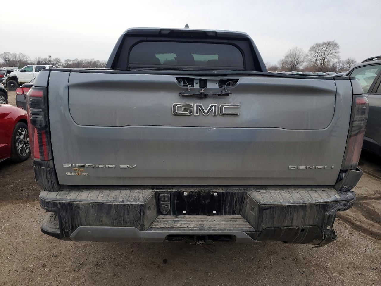 2024 GMC Sierra Denali