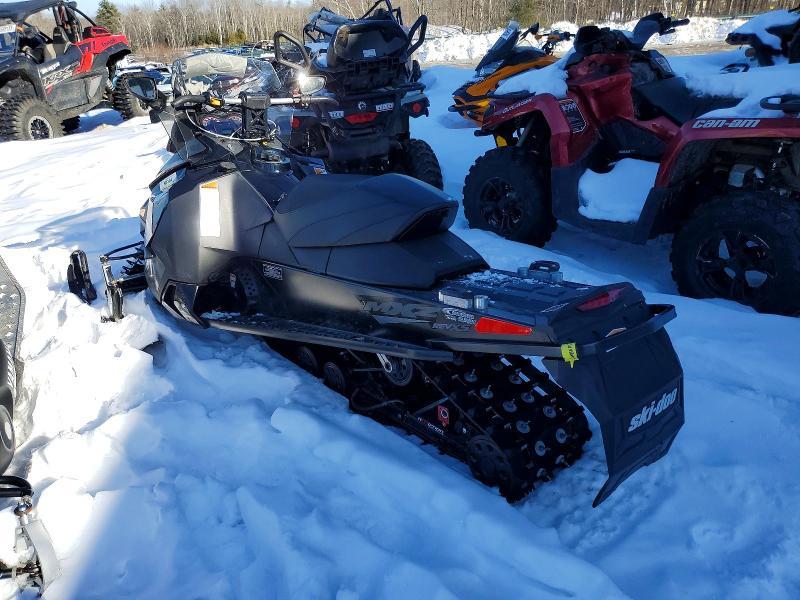 2017 Skidoo MXZ